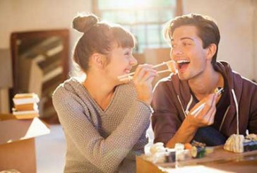 36 راه برای شاد کردن شوهر
