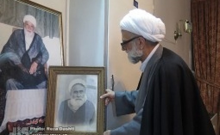 آثار و دستخط‌هایی منتشرنشده از حاج شیخ عباس قمی و تصاویری مرتبط با او