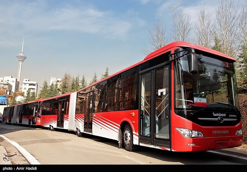 مراسم ورود و آغاز به کار 139 اتوبوس دو کابینه به ناوگان اتوبوسرانی تهران