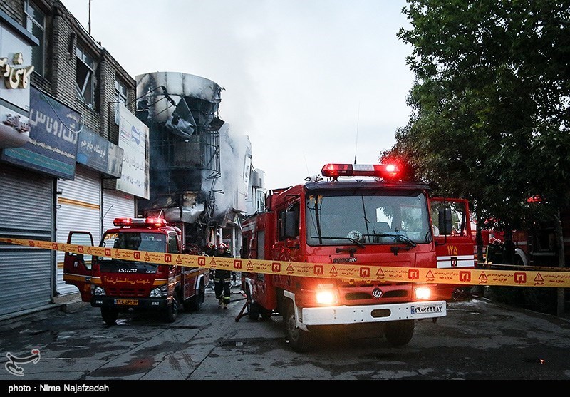 آتش سوزی در پاساژ برجیس مشهد