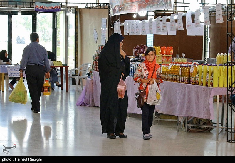 چهارمین نمایشگاه ضیافت در زنجان