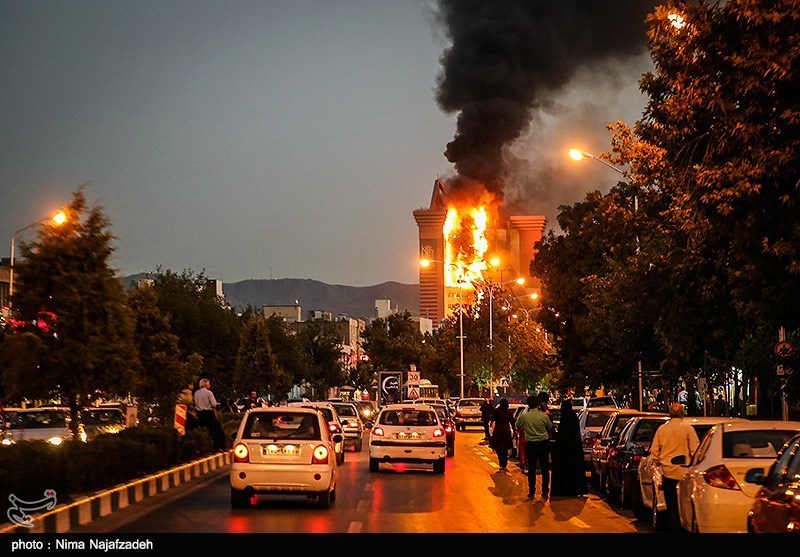 آتش سوزی در برج سلمان مشهد