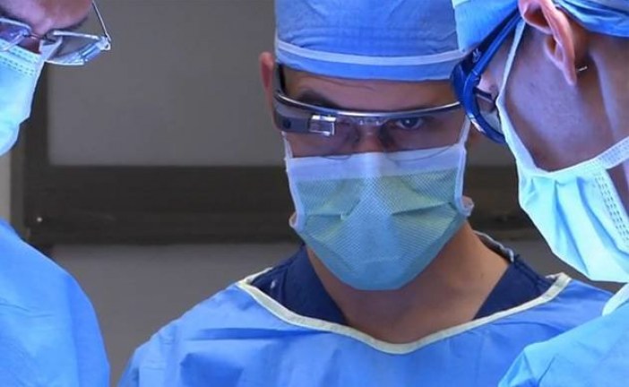جراحی زیبایی با عینک گوگل