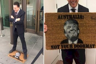 سناتور استرالیایی از پادَری ترامپ رونمایی کرد + تصویر