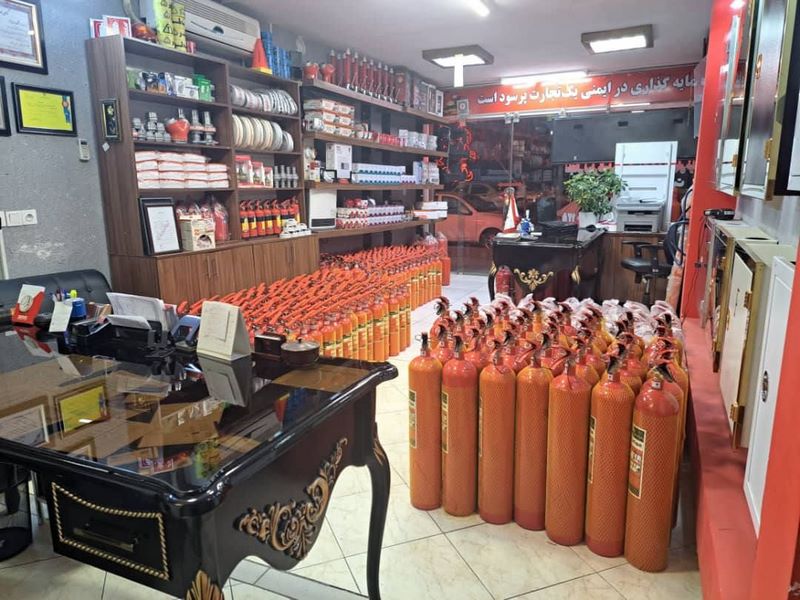 مرکز تخصصی کالای ایمنی و آتشنشانی ایمن آرا پیشرو در ایمنی